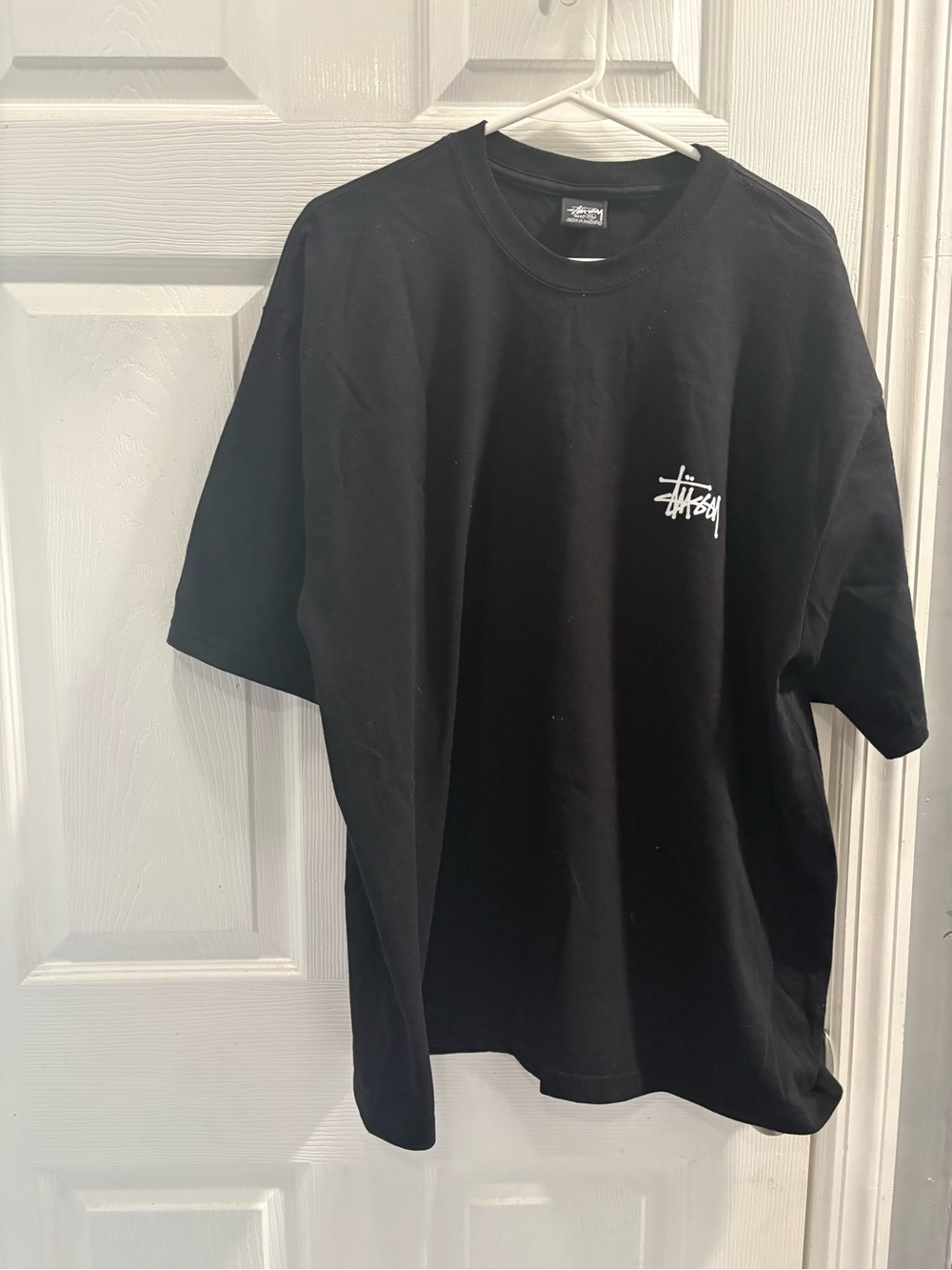Stussy Black Tee with White Script Logo NWT    CT-1/42